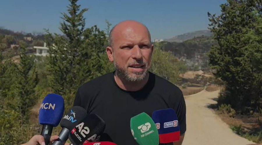 Zjarri në Himarë, flet nënkryetari i Bashkisë: Evakuuam 30 persona, dëmet janë të konsiderueshme