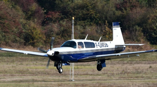 Rrëzohet një aeroplan në Florida, humb jetën piloti, autoritetet nisin hetimet