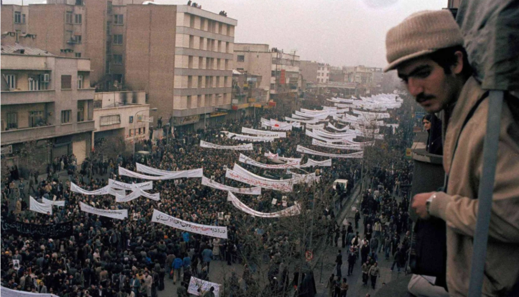 Histori/ 8 Shtator 1978 – E Premtja e Zezë që i dha fund shpresës së Shahut