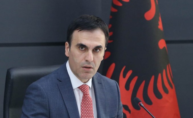 11:25 Lufta kundër krimit, Olsian Çela: Duhet të ndryshojmë strategji!