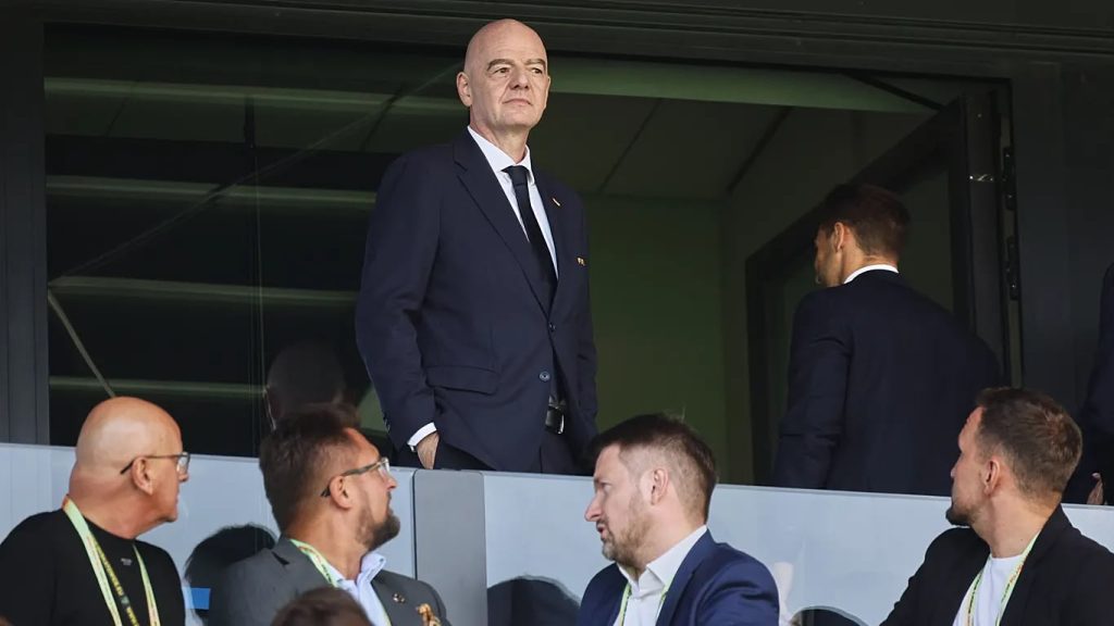 Infantino do të kandidojë sërish për presidencën e FIFA-s