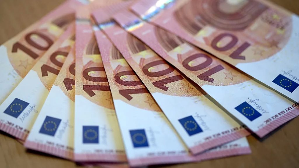 Italia propozon pagesë pa komision për transaksionet me euron digjitale nën 10 euro