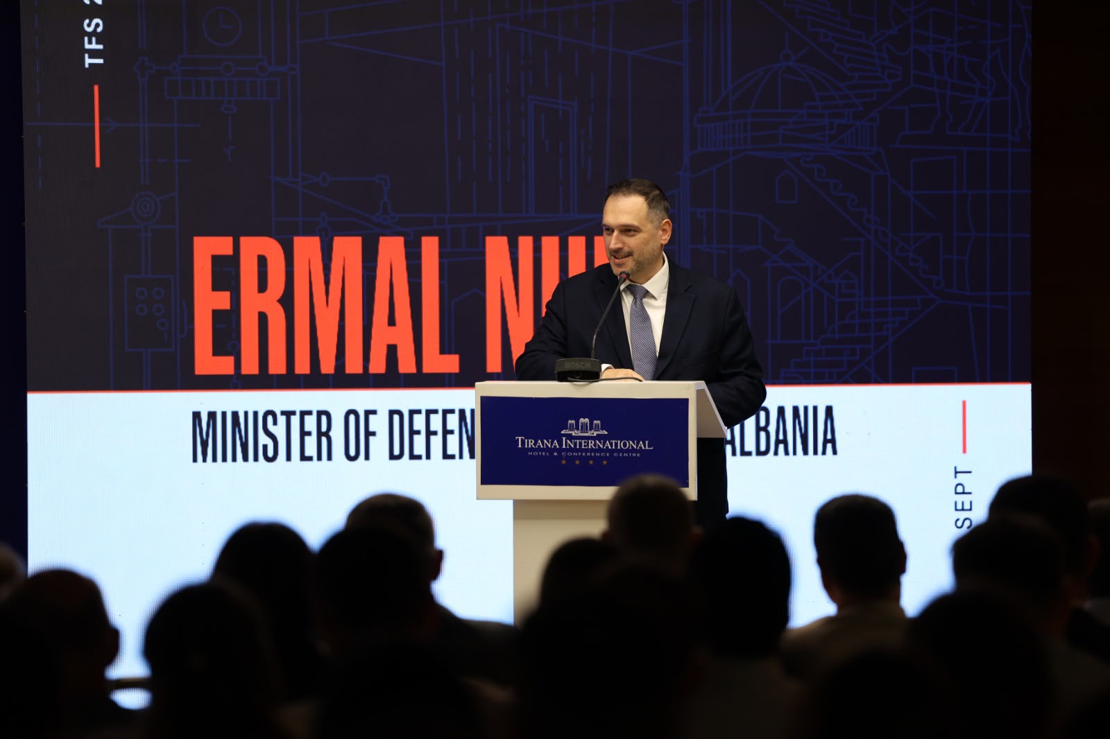 13:25 Ministri Nufi: “Mbrojtja civile nuk mund të ndërtohet vetëm mbi reagimin, duhet parandalim”