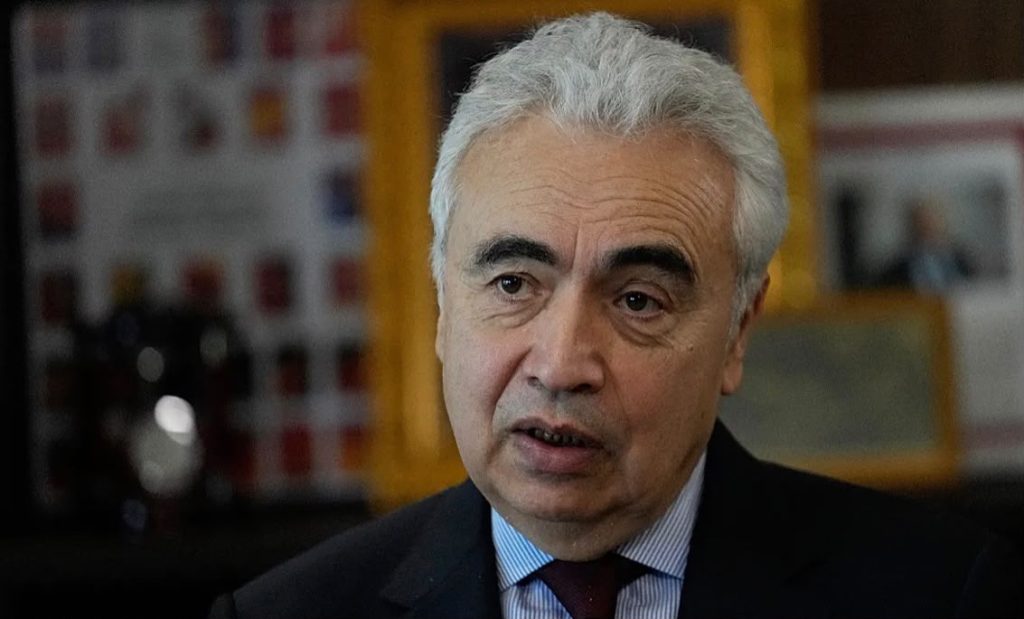 IEA nuk përjashton lirimin e rezervave të naftës, Europa përballet me një dimër të vështirë