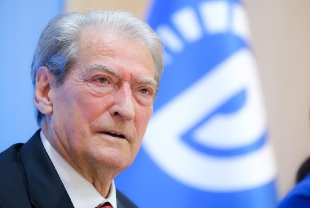 Foltorja e Ripërtëritjes/ Berisha, takimin e radhës me qytetarët në Korçë