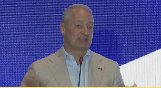11:25 Raportuesi i Shqipërisë në BE tregon detyrat e shtëpisë për politikën shqiptare: S’është çështja që të hapen kapitujt, por duhen mbyllur. Reforma duhet të mbërrijnë te shoqëria
