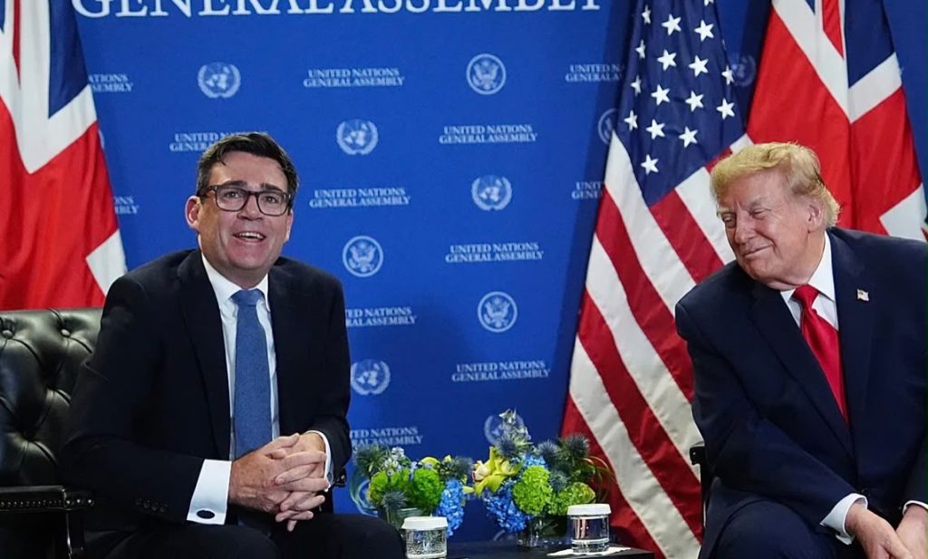 Trump takohet për herë të parë me Burnham: Kemi një lidhje të mirë