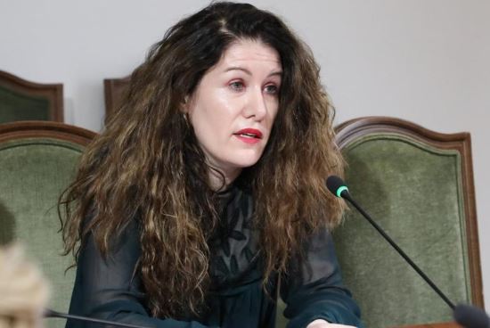 18:20 GJKKO la në “arrest shtëpie” Vlora Hysenin, javën e ardhshme mblidhet Këshilli i Sigurimit Kombëtar