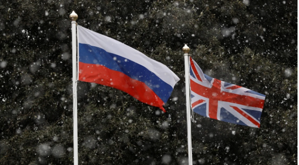 Droni me eksplozivë në aeroportin e Leipzigut, Britania thërret diplomatin rus dhe akuzon Moskën për kërcënim ndaj sigurisë