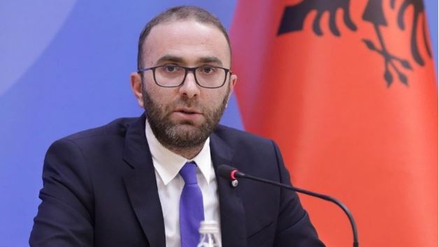 PD kundër projekt-kalendarit/ Bardhi: Të mos përfshihet Reforma Territoriale, të vazhdojë procesi i konsultimit publik