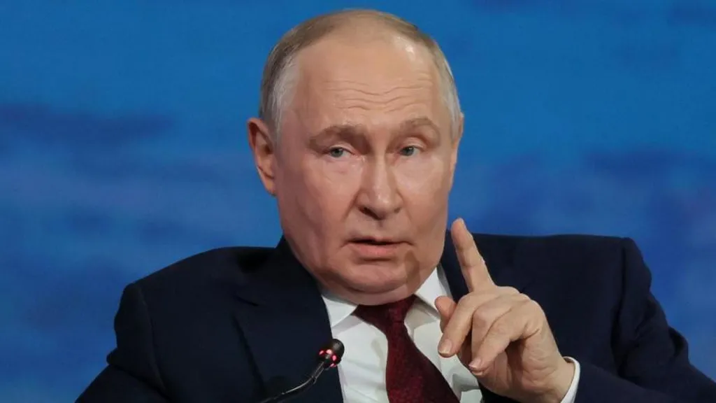 Mesazhi i ‘koduar’ i Vladimir Putin: Rusia nuk do të vrapojë nëpër botë duke lypur poshtërueshëm lëmoshë
