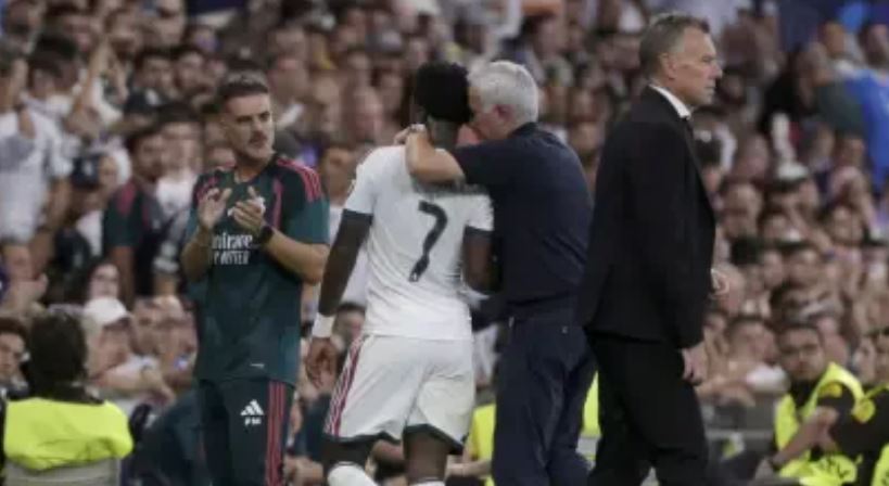 Vinicius në qendër të kritikave, Mourinho përballë një vendimi të vështirë te Real Madridi