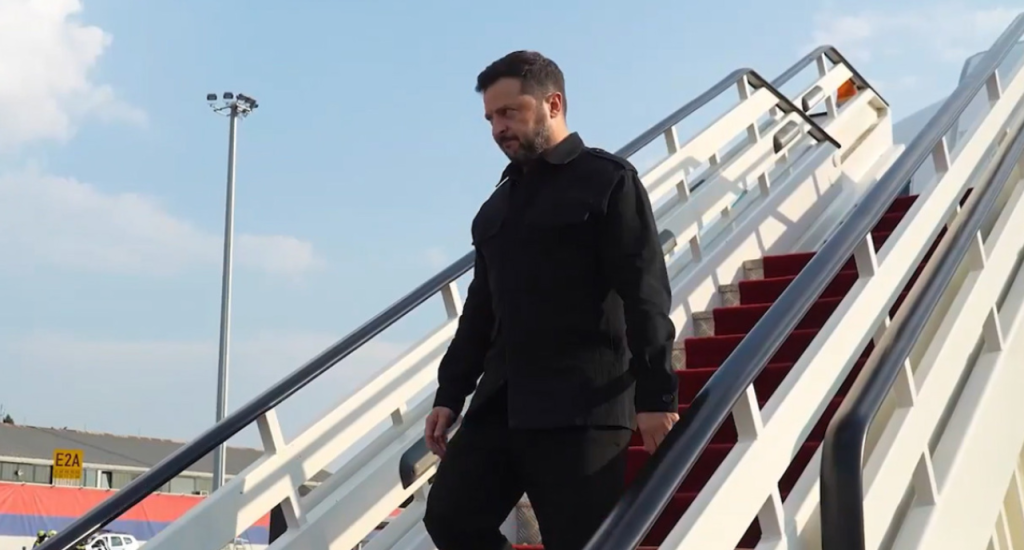 Dron pranë avionit të Zelenskyt, kryeministri norvegjez: Pothuajse u godit
