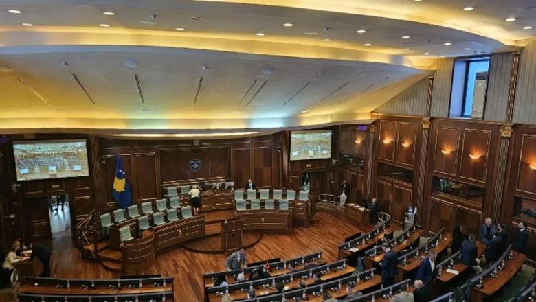 08:10 Dënimi i ish-krerëve të UÇK-së, Kuvendi i Kosovës sot seancë për ligjin për Specialen