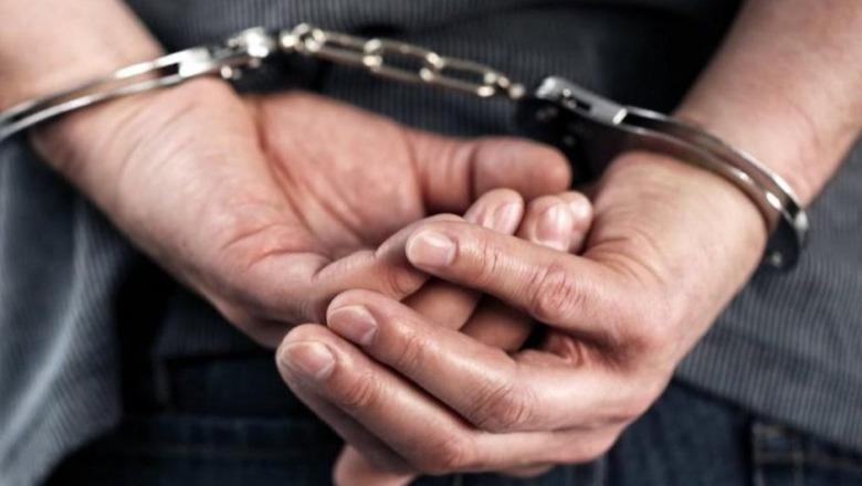 ‘Shkolla të pastra’, 3 shpërndarës të tjerë droge bien në pranga në Tiranë (EMRAT)