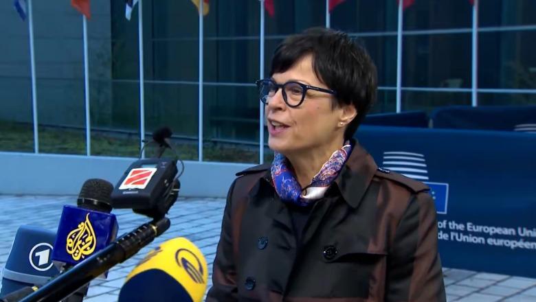 10:25 Shqipëria mbyll nesër kapitullin e katërt të negociatave me BE! Marta Kos: Zgjerimi po ecën përpara, siguria kusht për anëtarësimin