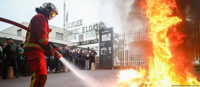 Përshkallëzohen protestat e nxënësve në Francë/ Qindra persona të arrestuar