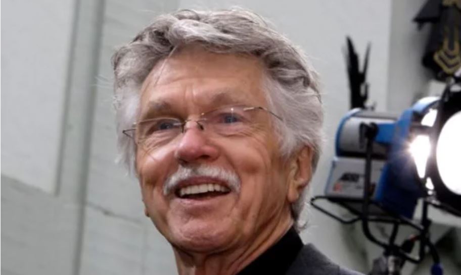 Vdes ylli i filmave “Alien” dhe “Top Gun”, Tom Skerrit ndërron jetë në moshën 93-vjeçare