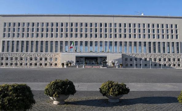 Grupi i hakerëve pro-rusë tentuan të hakërojnë faqen e internetit të Ministrisë së Jashtme italiane