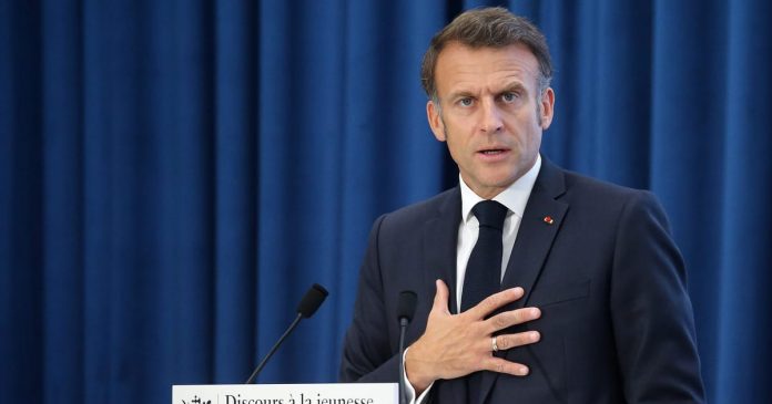 Macron pas përshkallëzimit të protestave: Nuk ka vend për dhunë në Republikën tonë