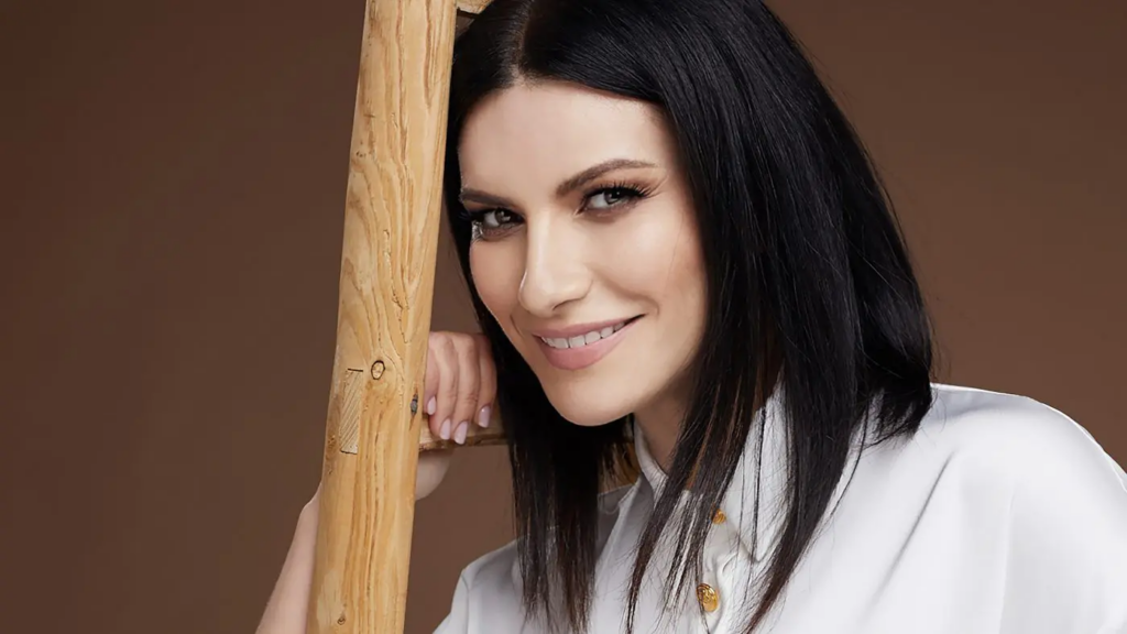 “Numri 9 më sjell ters”, Laura Pausini zbulon bestytninë e pazakontë që drejton jetën e saj