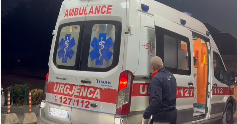 07:30 28 të lënduar nga protesta në Tiranë, 14 persona vijojnë të marrin mjekim në spitale