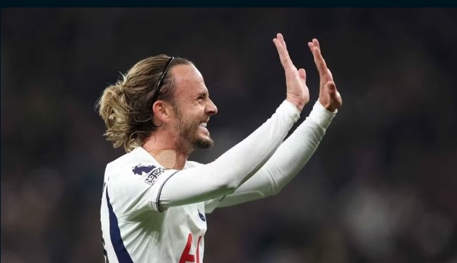 Tottenham merr fitoren e parë sezonale në Premier League