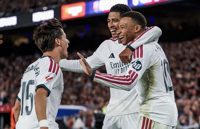 Reali fiton “El Clasico”-n, dopieta e Mbappe thyen Barcelonën