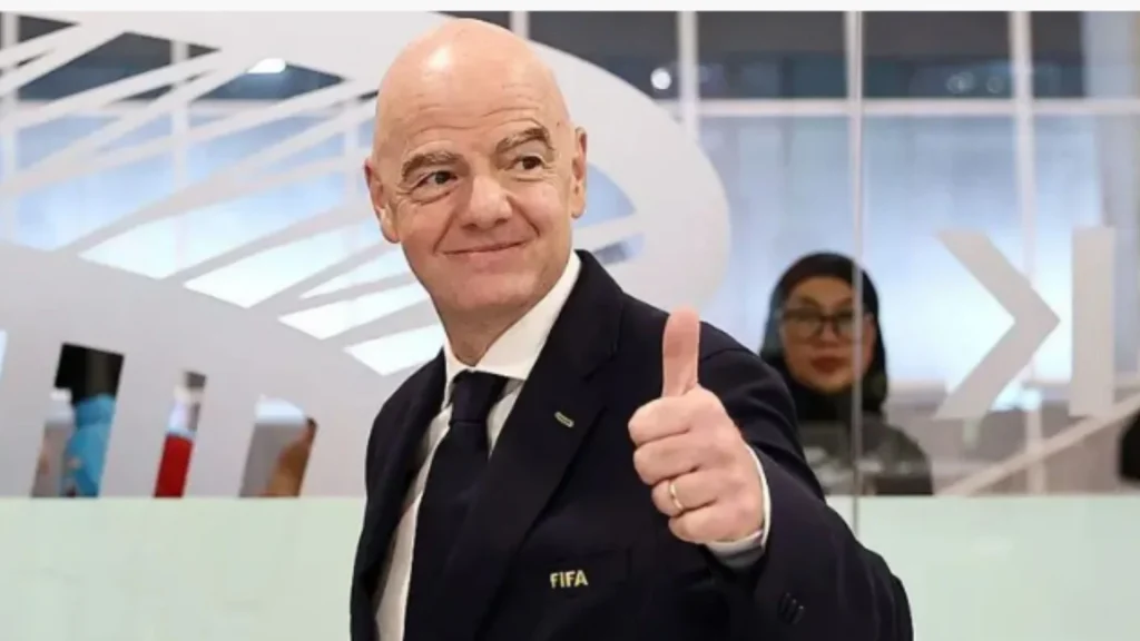 FIFA ‘çmonton’ akuzat e reja ndaj Infantinos: Nuk ka asnjë pagë të dytë