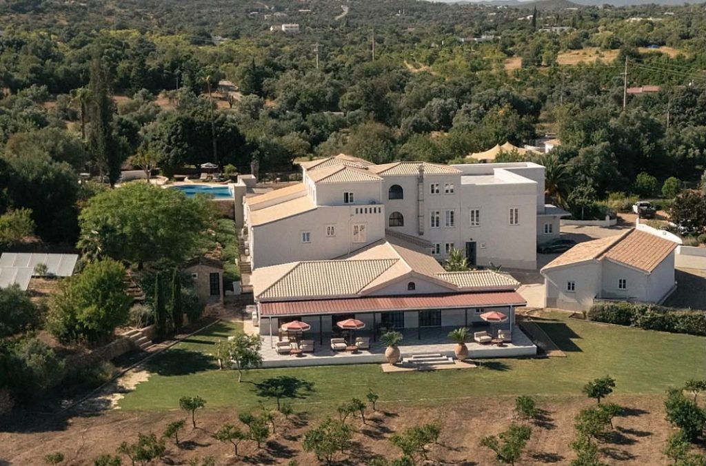 Një fermë portugeze e shekullit XIX kthehet në një resort mirëqenieje në Algarve