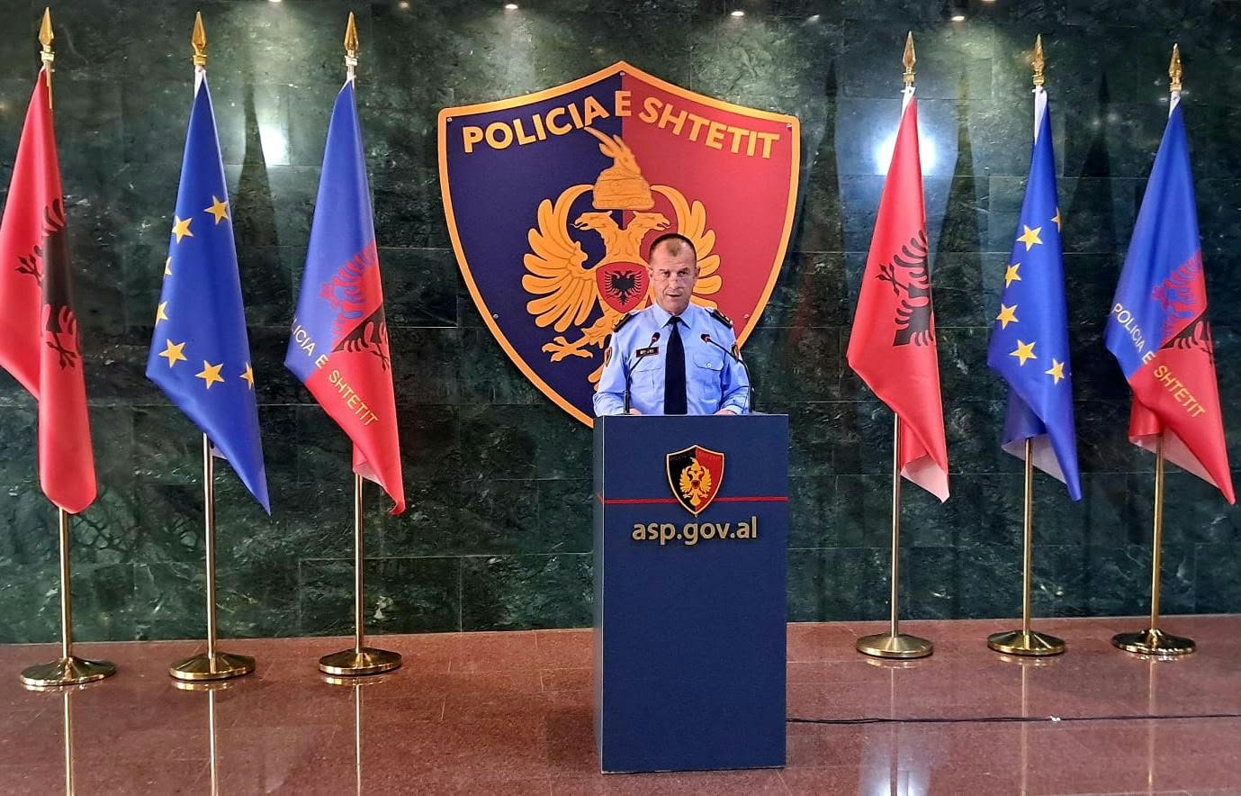 12:50 Policia e Shtetit: Të pavërteta mesazhet kërcënuese ndaj mësuesve dhe pedagogëve pas protestës
