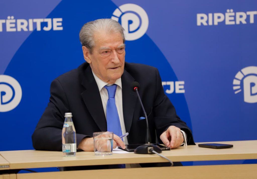 Berisha kundër ligjit për guvernatorin e Bankës së Shqipërisë: Rama po e bën për veten e tij