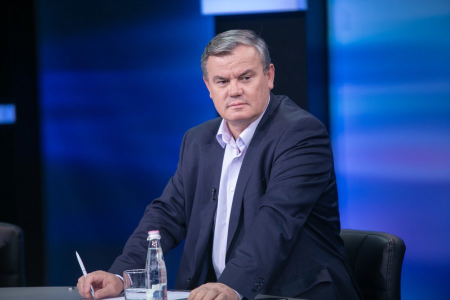 Nikollë Lesi: Protestuesit të krijojnë forcë politike dhe të përballen me sistemin përmes votës