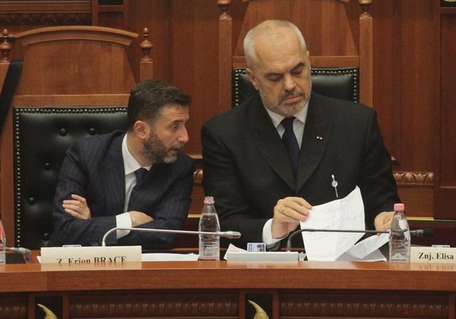 Braçe sfidon Ramën: “Nëse do të jesh udhëheqës i fortë, jepu liri njerëzve që punojnë me ty”