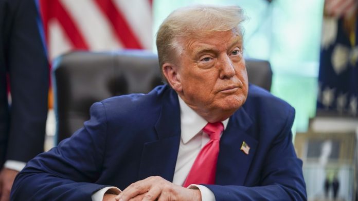 Trump: Rrjedhësit e informacioneve sekrete ushtarake të marrin dënimin maksimal