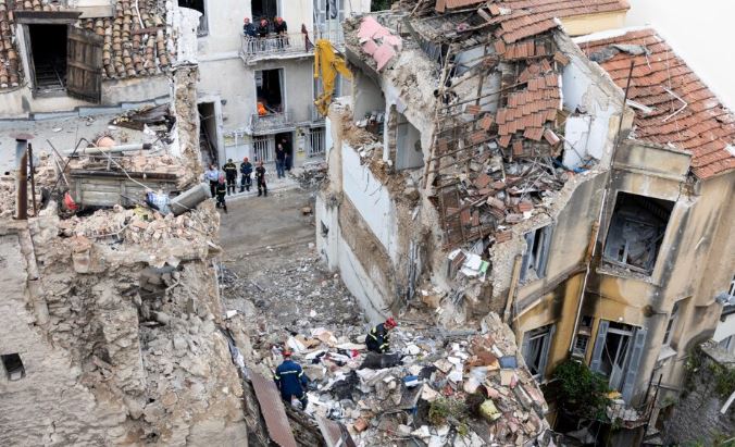 Shpërthimi me 6 viktima në Greqi, shkak nuk ishte rrjedhja e gazit por hajdutët e bakrit! Në pranga shqiptari dhe 2 grekë