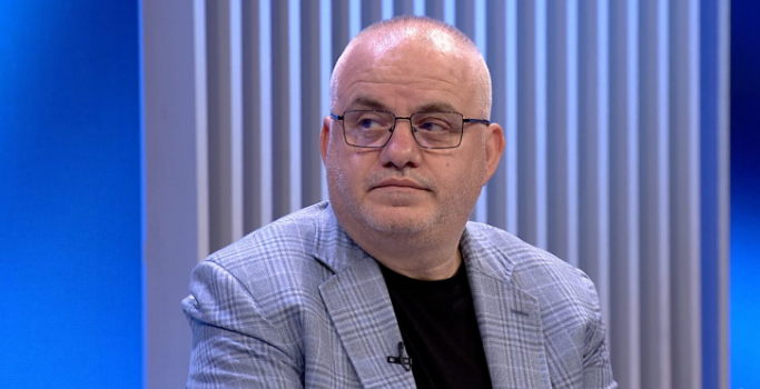Hoxha: Në protestë ka agjentë të huaj, por nuk e nxisin ata