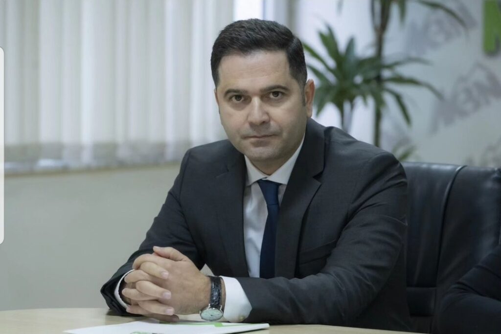 Malaj dënon aktet e dhunës ndaj Ministrisë së Financave: E drejta për të protestuar respektohet, dhuna jo