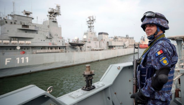 NATO në gatishmëri pas sulmeve të shumta ndaj anijeve në Detin e Zi