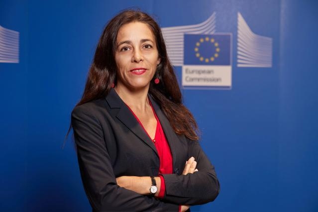 13:25 ‘Anëtarësimi në BE varet nga drejtësia’, ambasadorja e BE-së mesazh magjistratëve të rinj: Pa sundimin e ligjit, negociatat nuk ecin përpara!