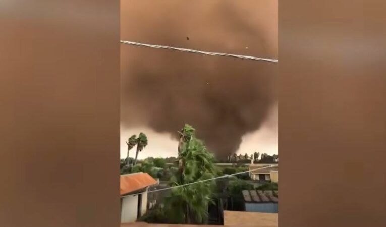 Pamjet e frikshme! Tornado të dyfishta godasin Sicilinë, shkatërrohet një shkollë me 273 fëmijë brenda, disa të lënduar