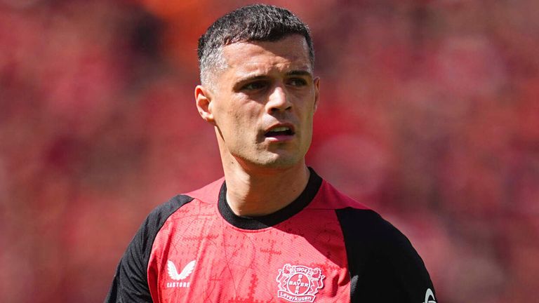 Falsifikoi certifikatat e vaksinimit të COVID-19, Xhaka dënohet me gjobë