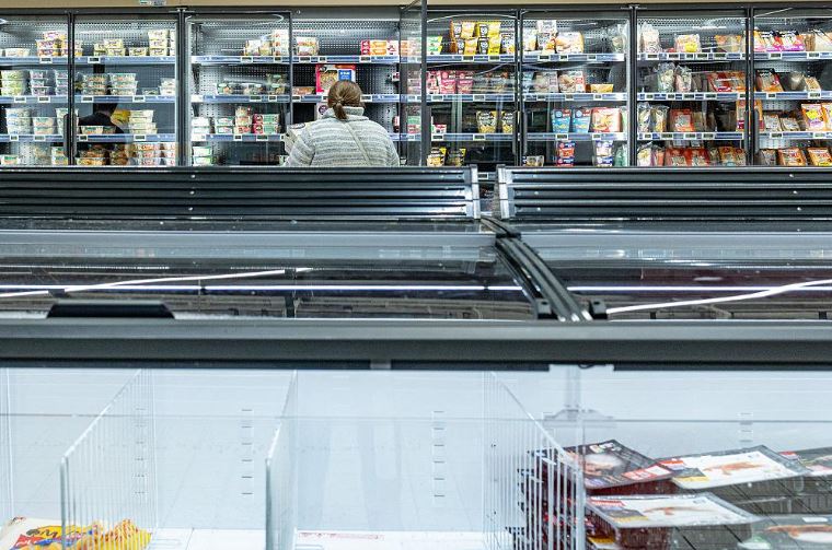Sulmi i pazakontë në Francë/ Hakerat nxehin frigoriferët e qindra supermarketeve deri në 50°C