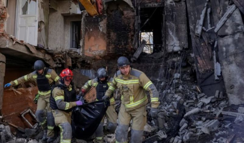Valë e re sulmesh në Ukrainë, dy të vdekur në Kharkiv! Dëme të shumta në Kiev e Poltava